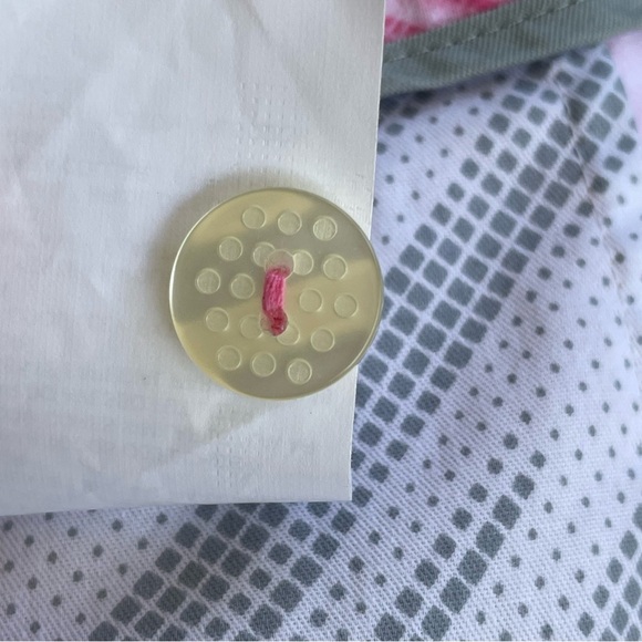 NWT Puma Golf Shorts Size 2 - Picture 9 of 11